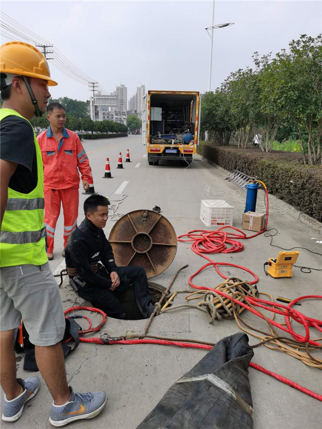 淮上翻衬法管道修复技术主要工序